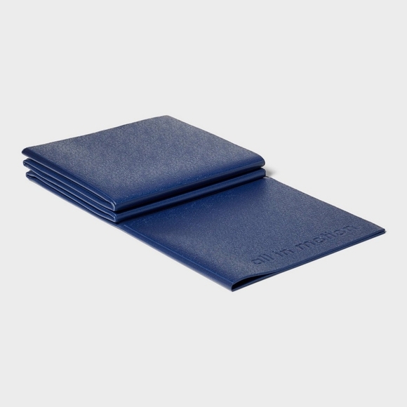 🆕️NIB All In Motion Rubver Travel Yoga Mat in Navy, 3 mm - Picture 2 of 8